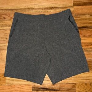 Fabletics FL2 Men’s Shorts Gray, size Large
